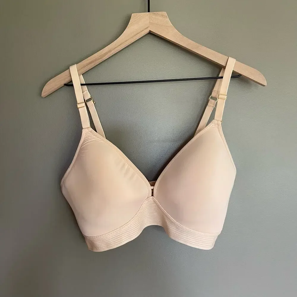 Lively All-Day Plunge Wireless Bra‎ Toasted Almond Size 38DD Nude Lightly Padded